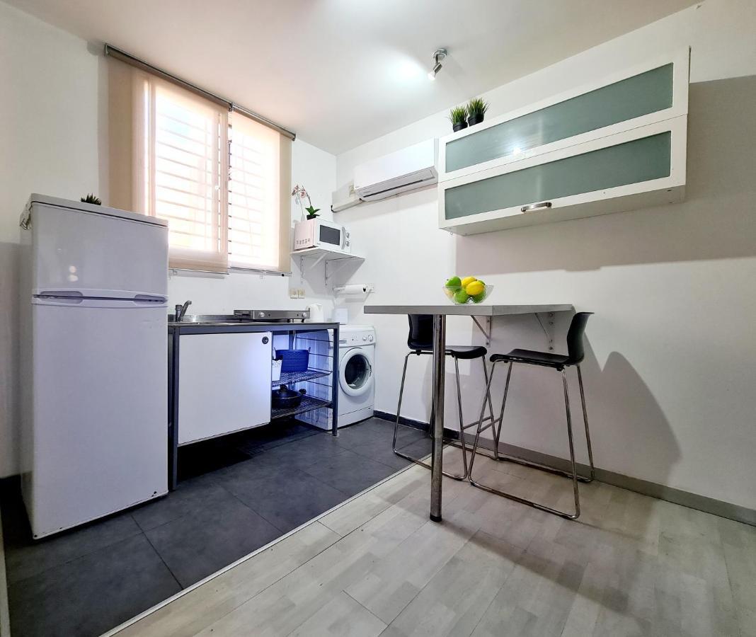 Nice Apartments On Ben Yehuda Str Тель-Авив Экстерьер фото