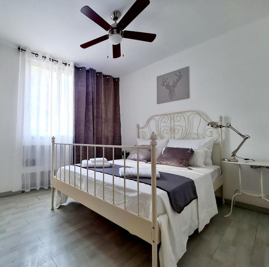 Nice Apartments On Ben Yehuda Str Тель-Авив Экстерьер фото