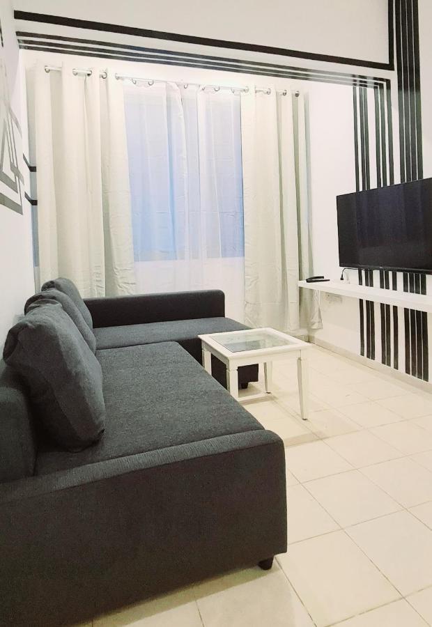 Nice Apartments On Ben Yehuda Str Тель-Авив Экстерьер фото