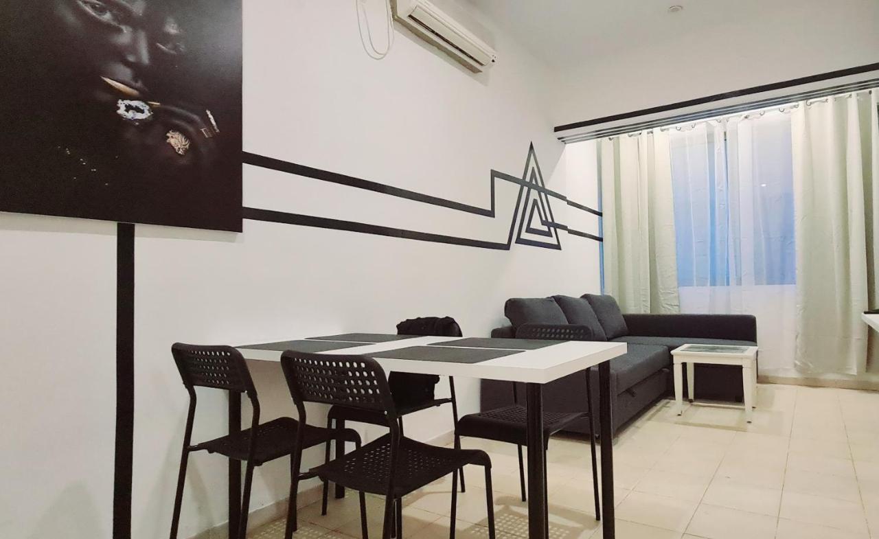 Nice Apartments On Ben Yehuda Str Тель-Авив Экстерьер фото
