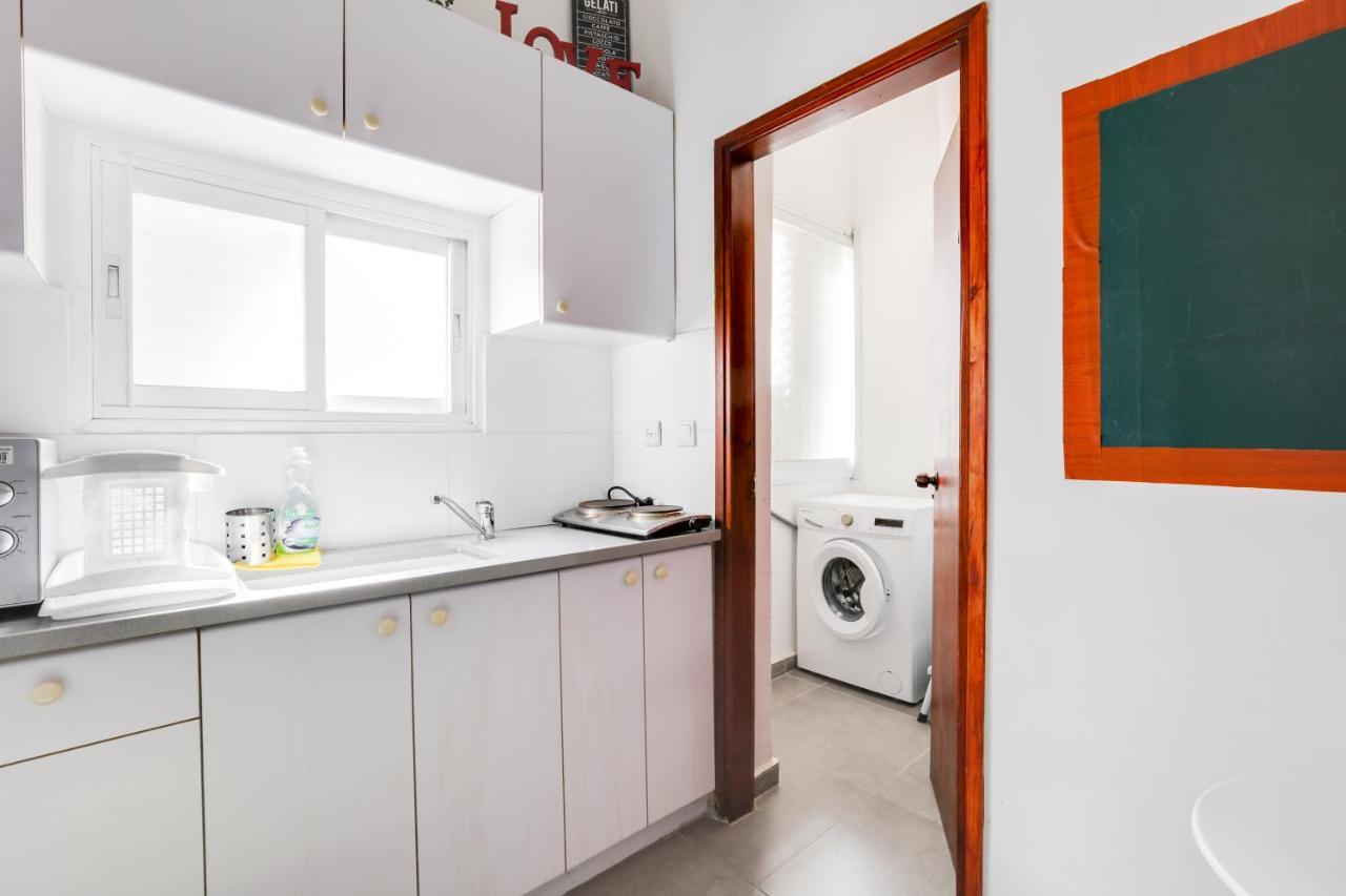 Nice Apartments On Ben Yehuda Str Тель-Авив Экстерьер фото
